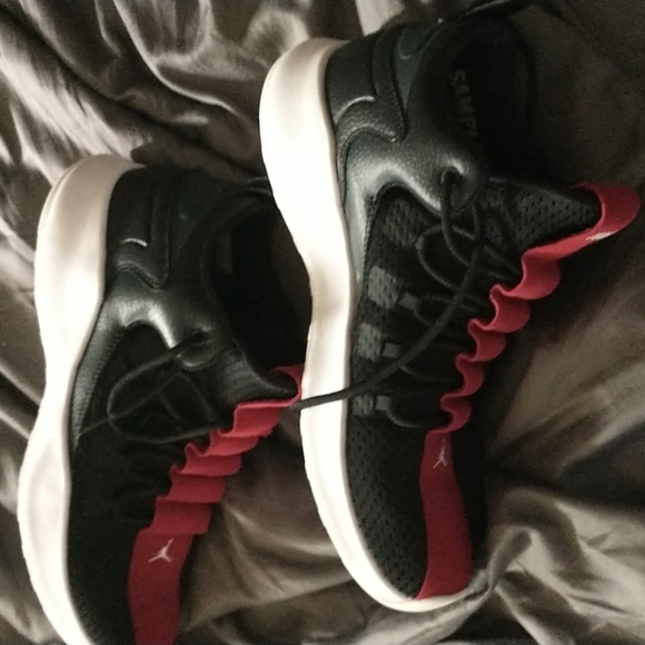 Jordan Samples - Picture 6 of 8